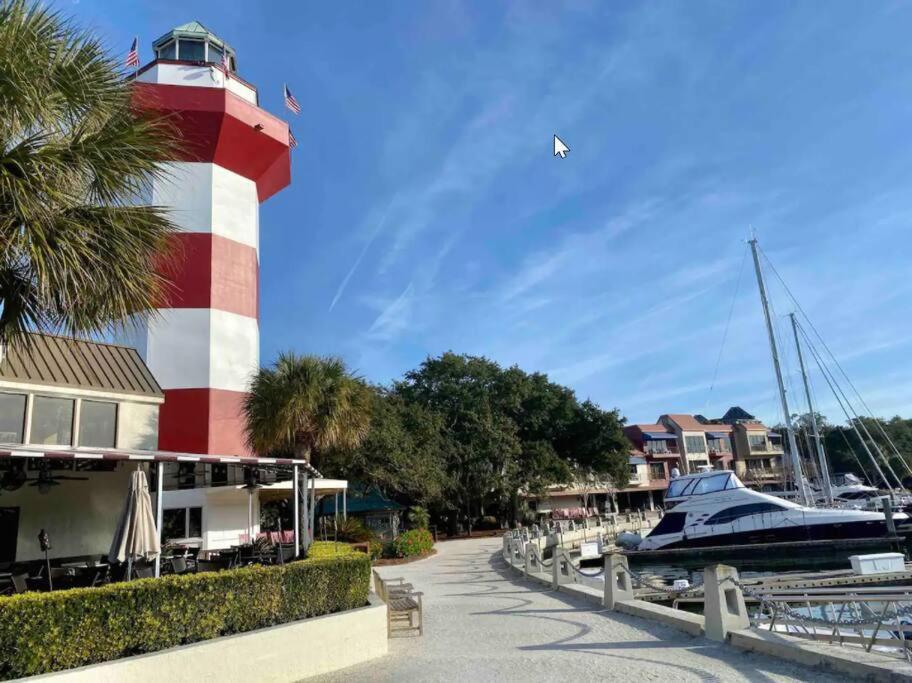 In The Heart Of Harbour Town 2Br 2Ba Pool Access Close To Beach Hilton Head Island Exterior foto